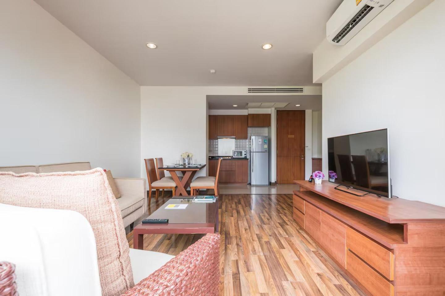 Bangkok Patio Bts Sanam Pao Aparthotel Eksteriør bilde